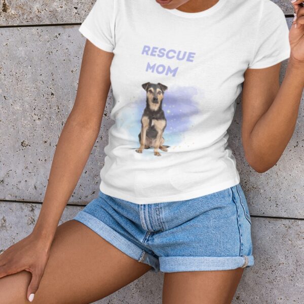 Dog mom vibes-diseño azul ajustado imagen principal