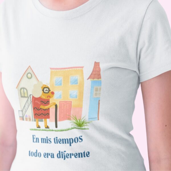 En mis tiempos-playera-mujer acercamiento a estampado