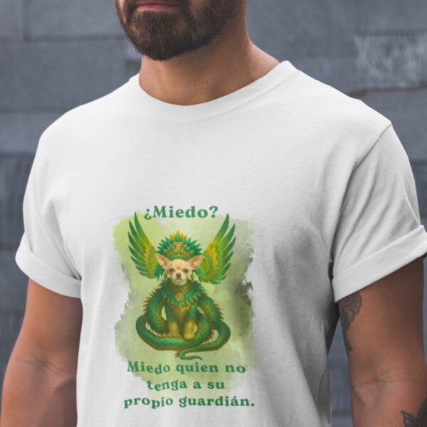 Mi guardián peludo- playera hombre-acercamiento-al-estampado