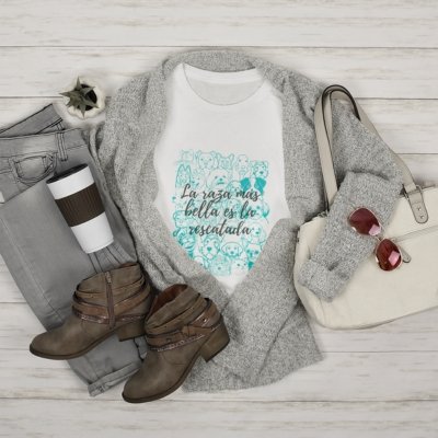 Outfit playera la raza más bella
